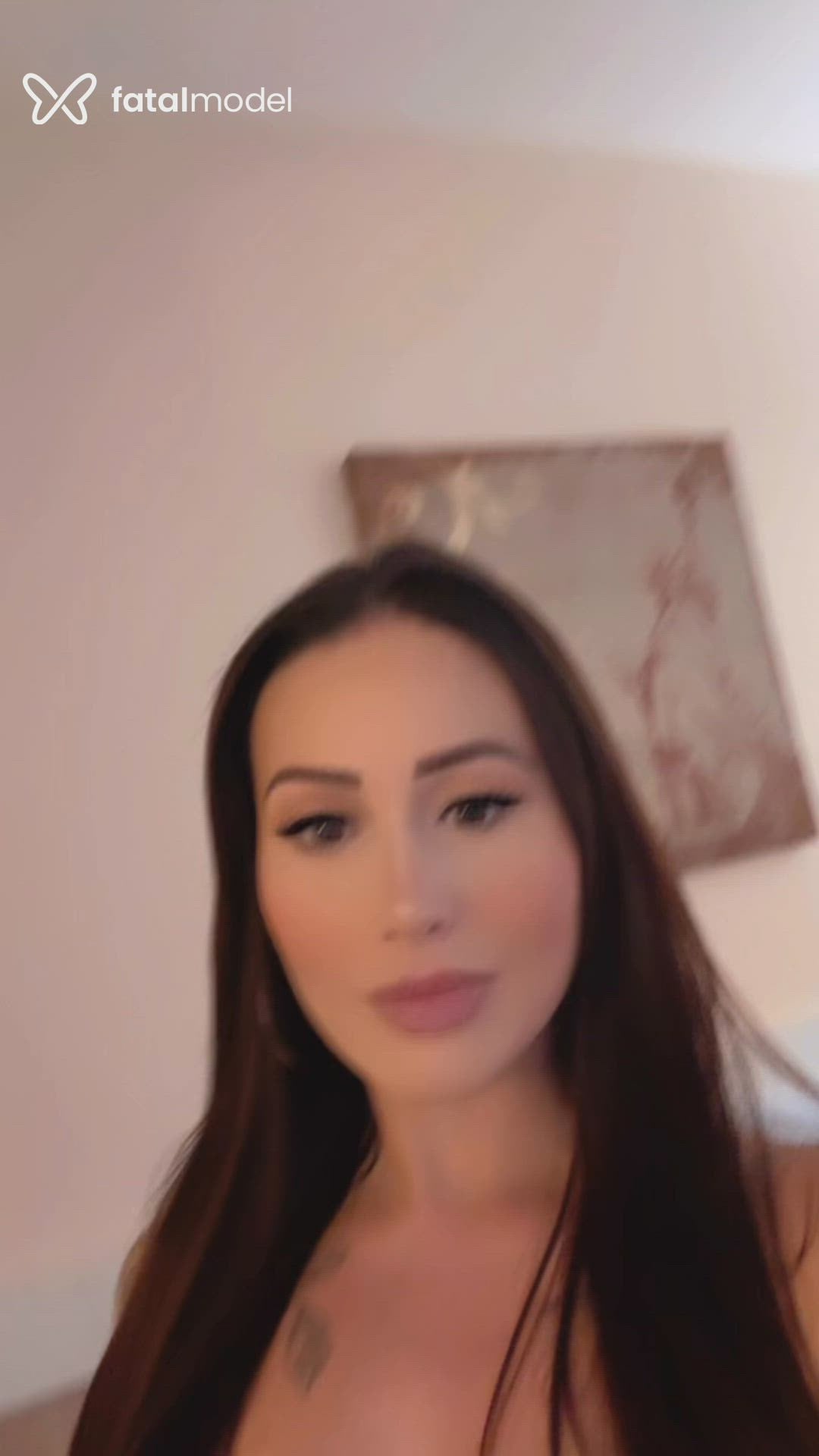 Acompanhante mulher com cabelo castanho de olhos castanhos em Caxias do Sul - Bruna Moretti