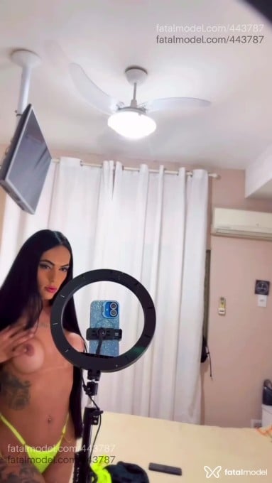 Acompanhante travesti morena (o) de olhos pretos em Americana - Larissa Silva