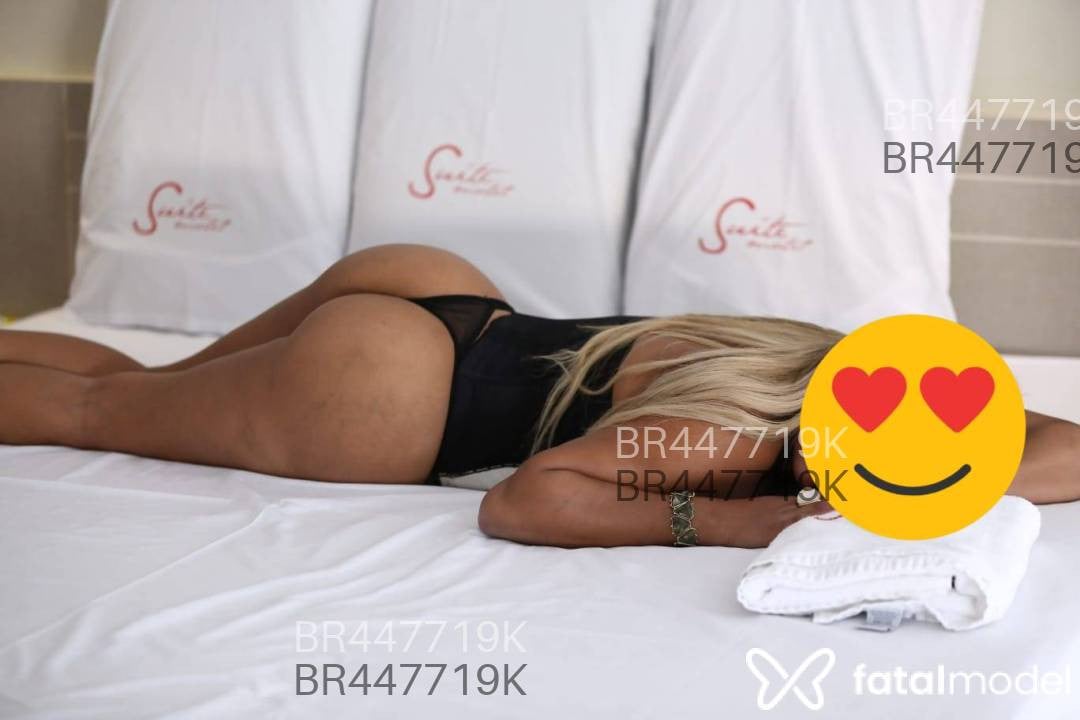 Acompanhante mulher loira (o) de olhos castanhos em Anápolis Acompanhante mulher loira (o) de olhos castanhos em Anápolis - PAULA DIAS