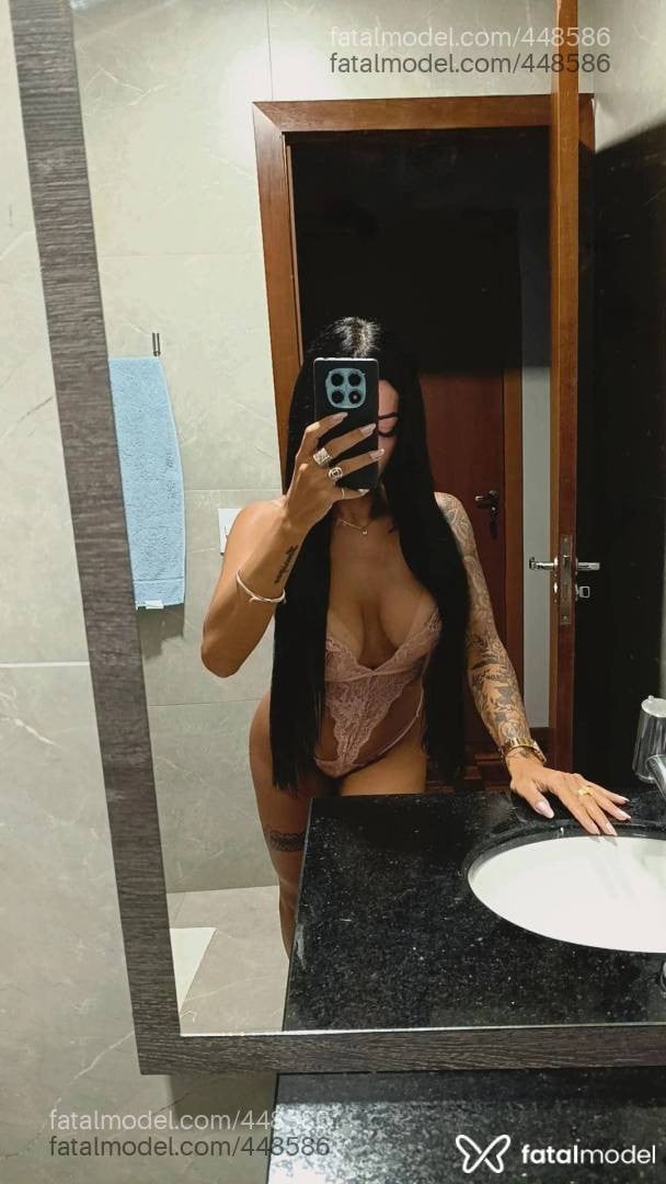 Acompanhante mulher com cabelo castanho de olhos castanhos em Francisco Beltrão - Marcela Vellani