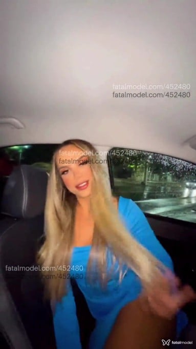 Acompanhante travesti loira (o) de olhos castanhos - Brenda Laiara Acompanhante travesti loira (o) de olhos castanhos - Brenda Laiara