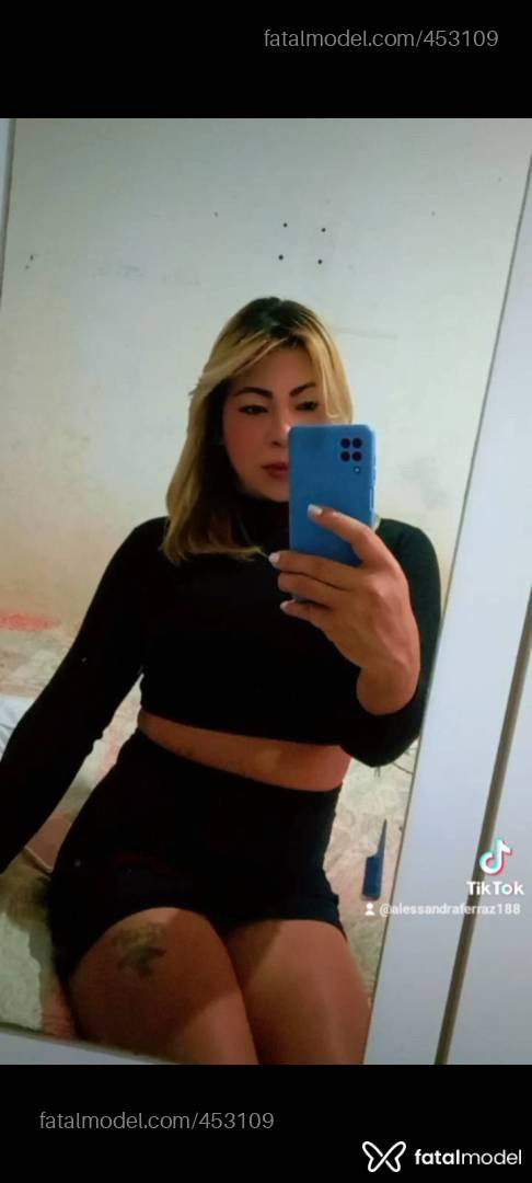 Acompanhante travesti loira (o) de olhos pretos em Nobres - Alessandra Ferrari