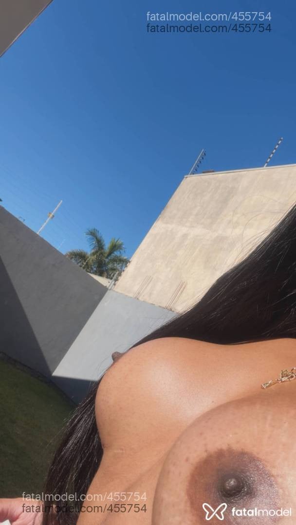 Acompanhante mulher morena (o) de olhos pretos em Umuarama - LET FONSECA