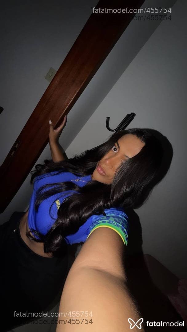 Acompanhante mulher morena (o) de olhos pretos em Umuarama - LET FONSECA