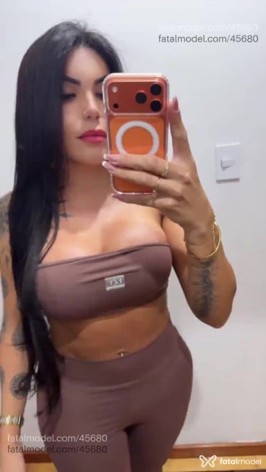 Acompanhante mulher trans morena (o) de olhos castanhos em Porto Alegre - Andressa Monteiro