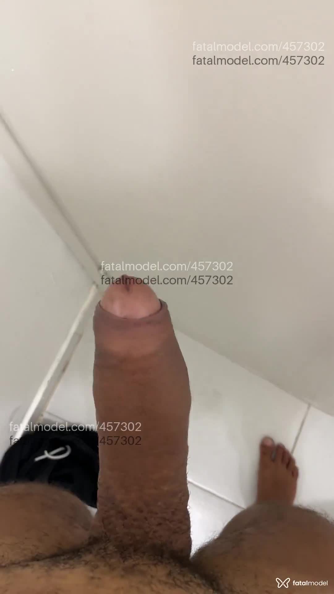 Acompanhante homem com cabelo castanho de olhos castanhos - Lucas Ribeiro Acompanhante homem com cabelo castanho de olhos castanhos - Lucas Ribeiro