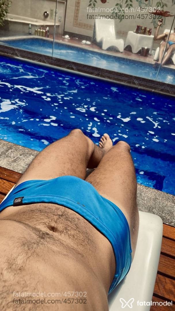 Acompanhante homem com cabelo castanho de olhos castanhos - Lucas Ribeiro