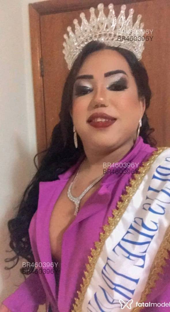 Acompanhante travesti com cabelo castanho de olhos castanhos em Três Lagoas Acompanhante travesti com cabelo castanho de olhos castanhos em Três Lagoas - Juh Monteiroo