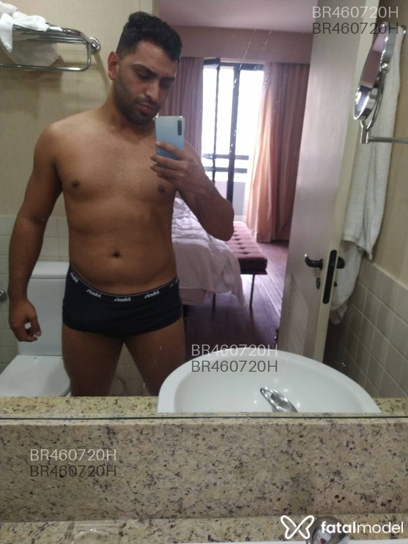 Acompanhante homem morena (o) de olhos pretos em Franco da Rocha Acompanhante homem morena (o) de olhos pretos em Franco da Rocha - Hiago Zafar