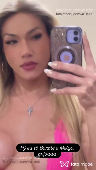 Acompanhante mulher trans loira (o) de olhos cinza em Ribeirão Preto - Japah