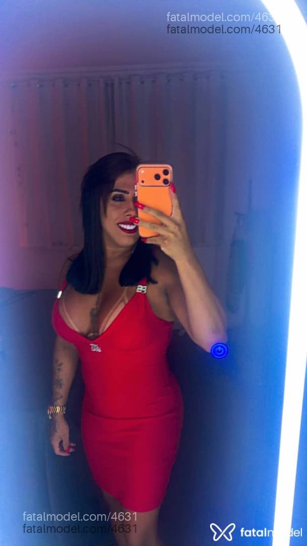 Acompanhante travesti morena (o) de olhos castanhos - Jhenyfer Marine
