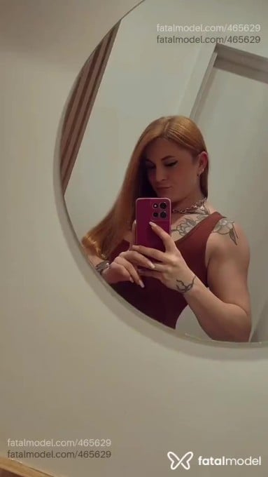 Acompanhante mulher ruiva (o) de olhos castanhos em Paranaguá - Evelyn