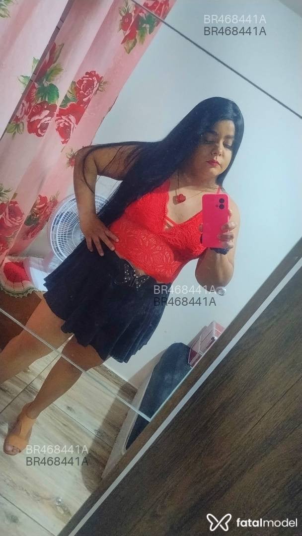 Acompanhante travesti morena (o) de olhos castanhos em Santa Cruz do Rio Pardo - Morenafatal