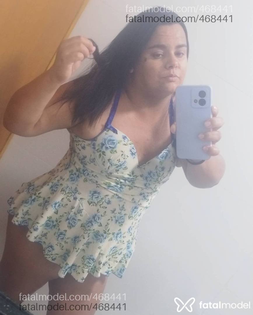 Acompanhante travesti morena (o) de olhos castanhos em Santa Cruz do Rio Pardo - Morenafatal
