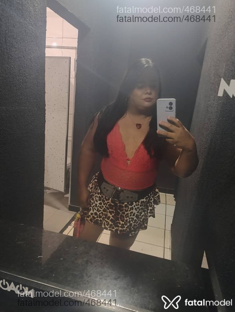 Acompanhante travesti morena (o) de olhos castanhos em Santa Cruz do Rio Pardo - Morenafatal