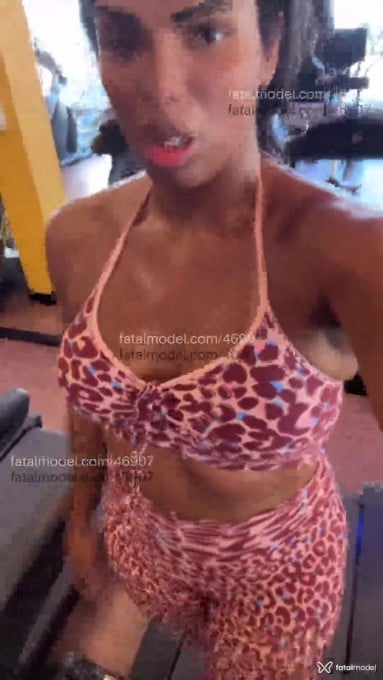 Acompanhante mulher trans morena (o) de olhos castanhos em Jaú Acompanhante mulher trans morena (o) de olhos castanhos em Jaú - Paulla Robertha