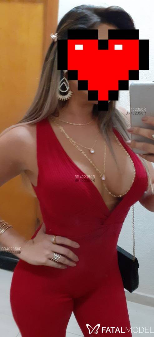 Acompanhante mulher loira (o) de olhos castanhos em Ribeirão Preto - Bia Satto