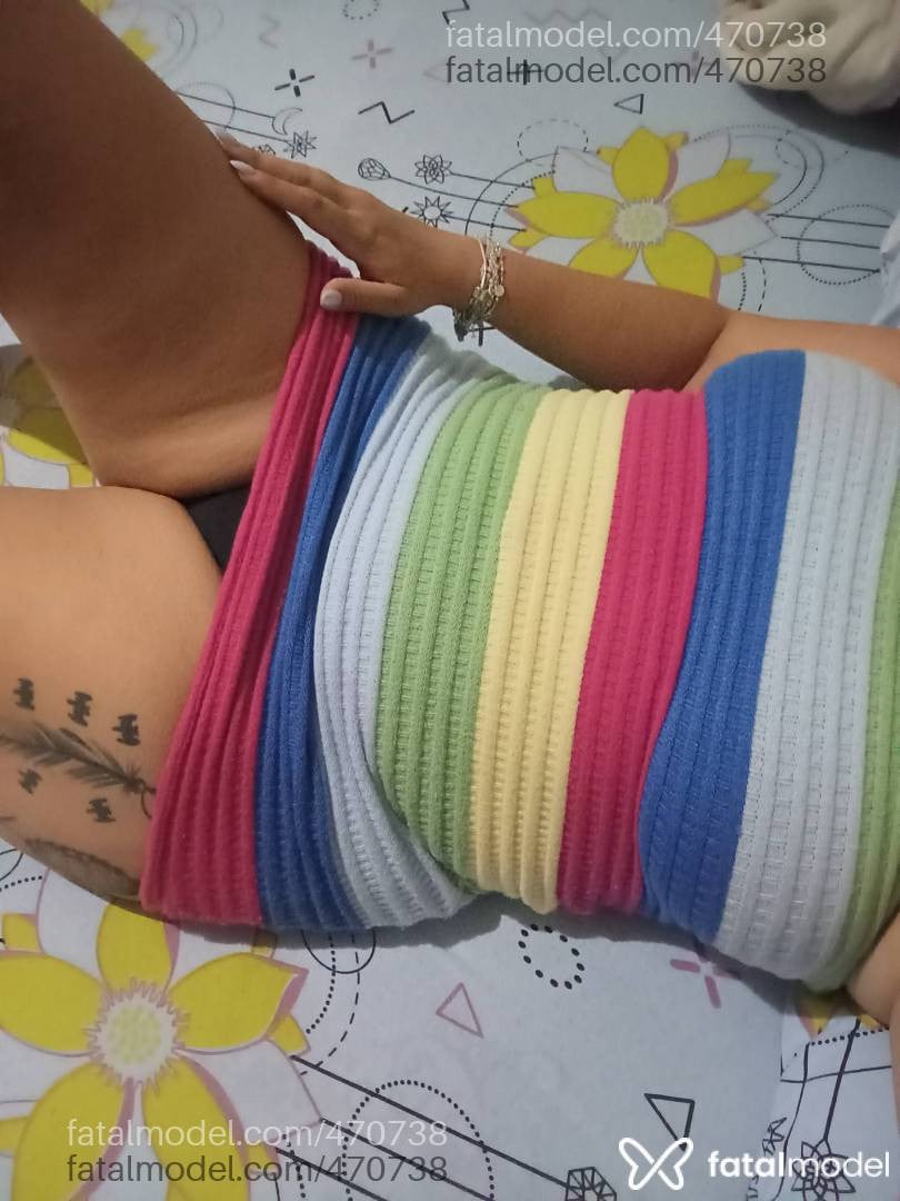 Acompanhante mulher morena (o) de olhos pretos - Daniele Alves