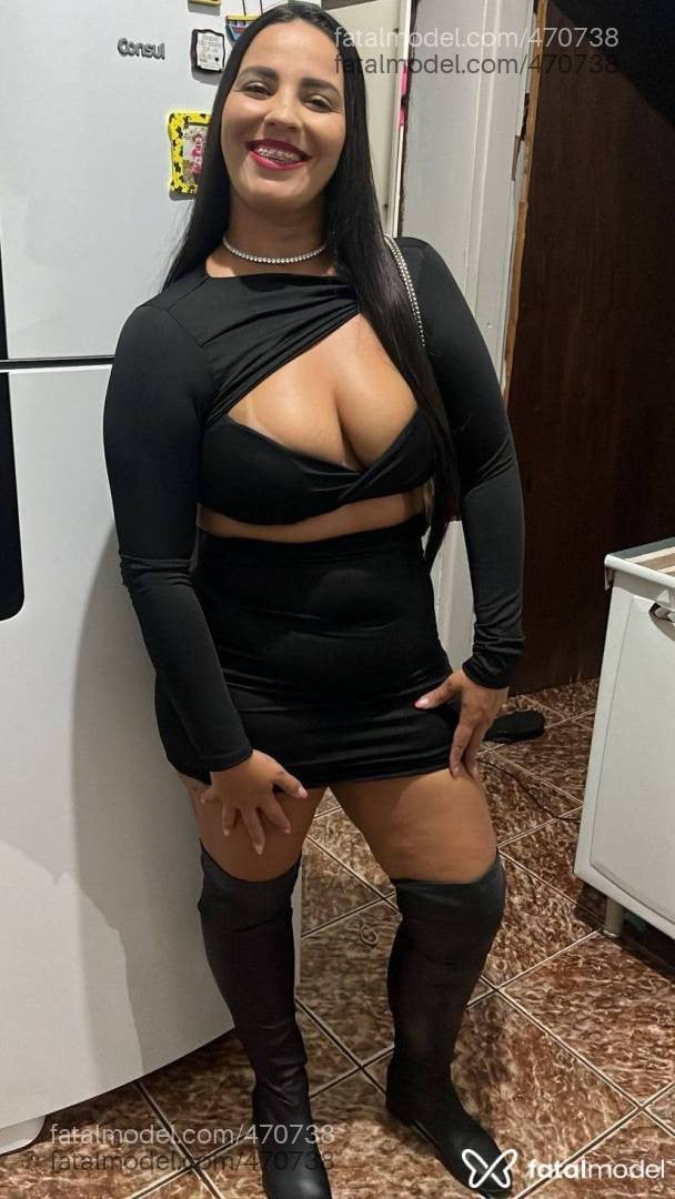 Acompanhante mulher morena (o) de olhos pretos em Piumhi - Daniele Alves