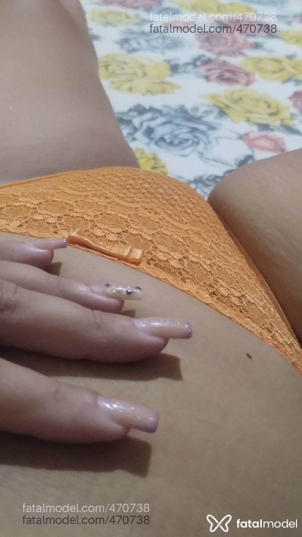 Acompanhante mulher morena (o) de olhos pretos - Daniele Alves