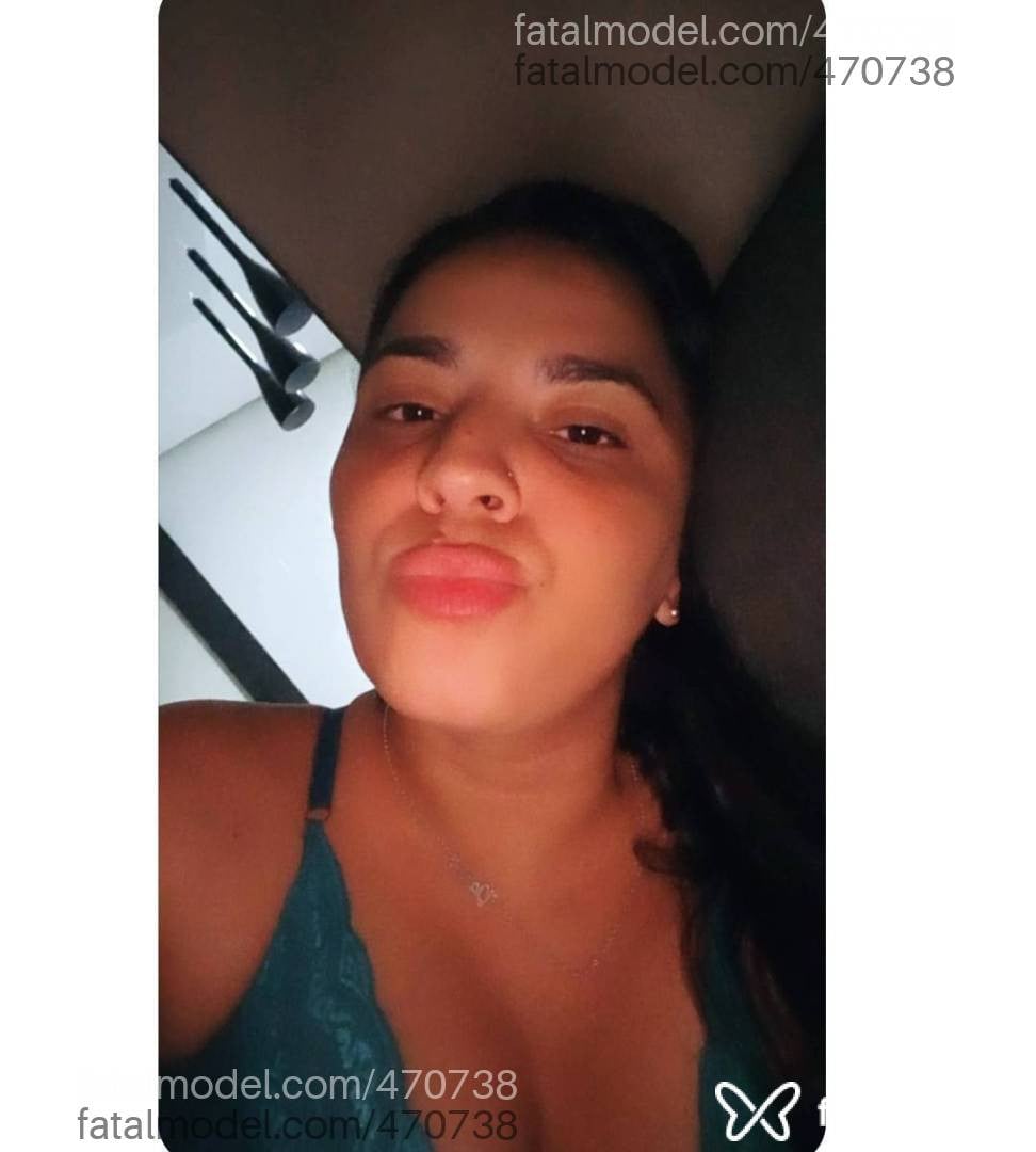 Acompanhante mulher morena (o) de olhos pretos em Piumhi - Daniele Alves