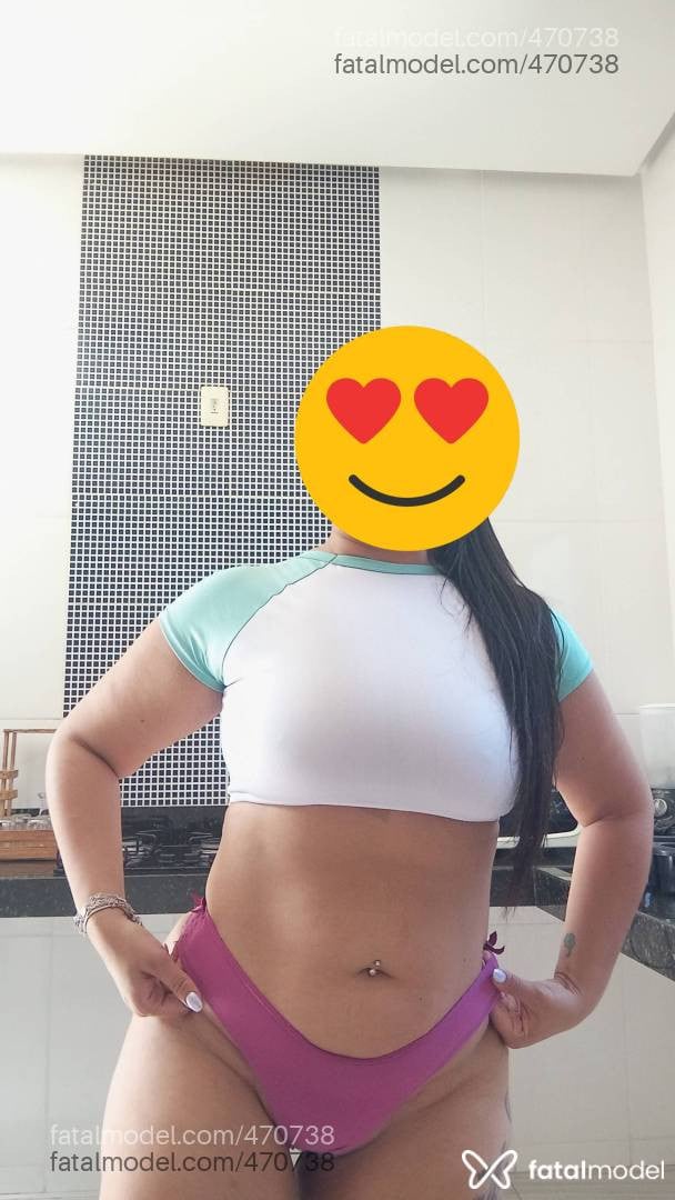 Acompanhante mulher morena (o) de olhos pretos - Daniele Alves