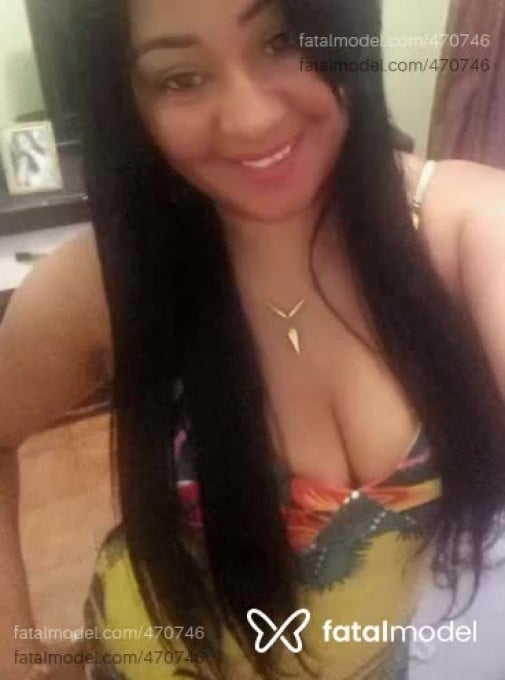 Acompanhante mulher com cabelo castanho de olhos castanhos em Pindamonhangaba - Simone