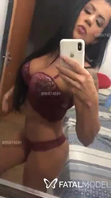 Acompanhante mulher morena (o) de olhos castanhos em Brasília Acompanhante mulher morena (o) de olhos castanhos em Brasília - Malu Pinheiro