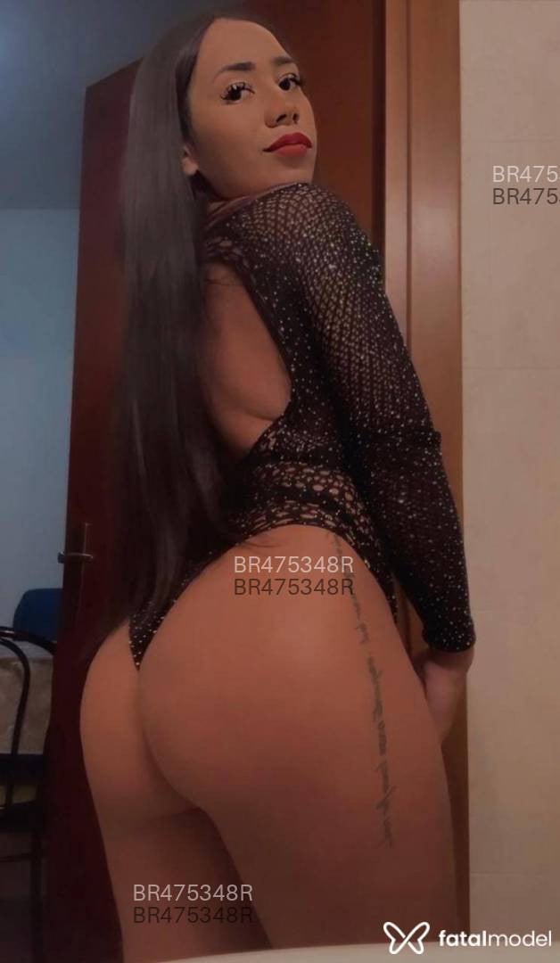 Acompanhante mulher morena (o) de olhos castanhos em Virtual - Mia