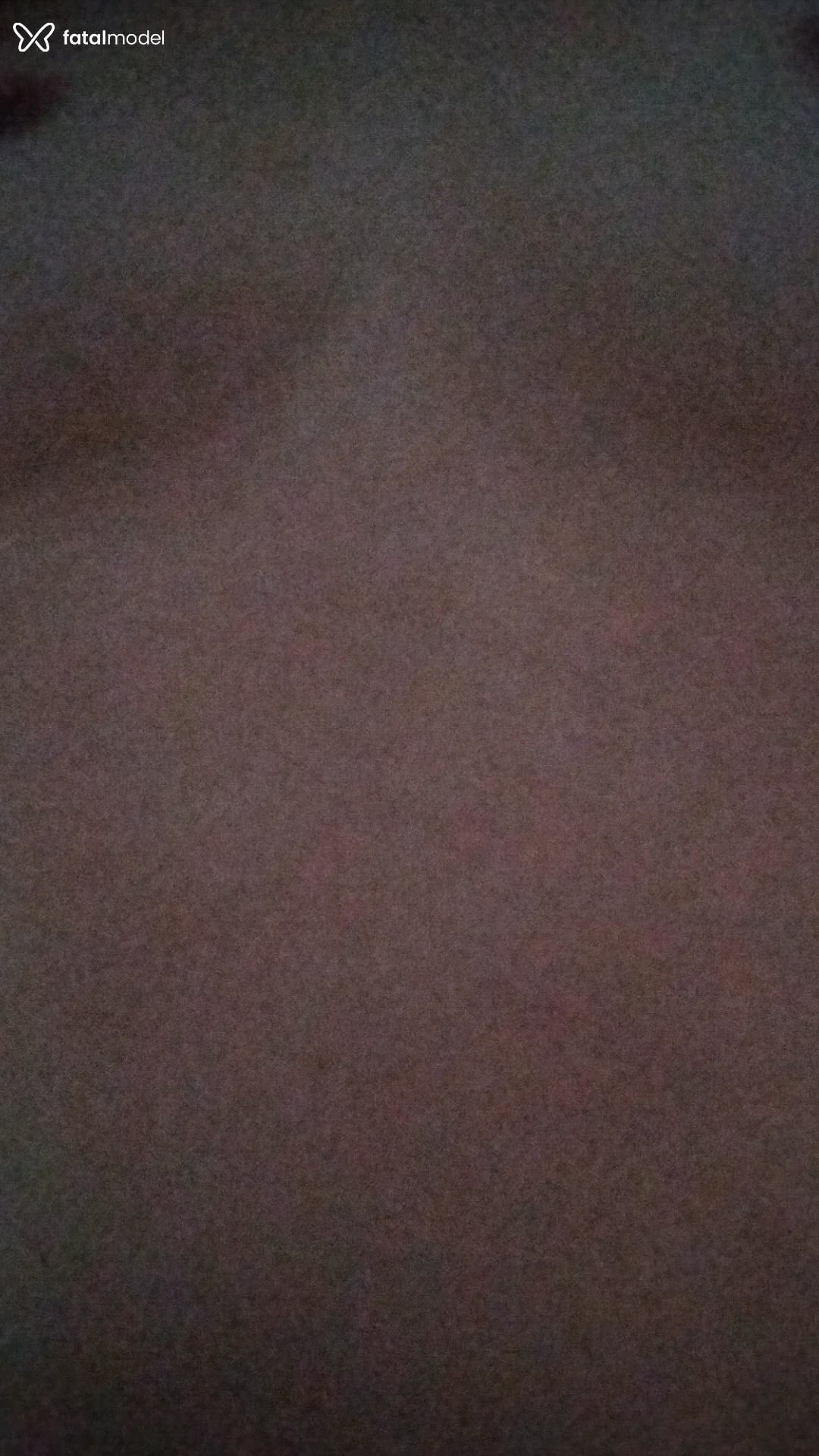 Acompanhante mulher com cabelo castanho de olhos castanhos - Laura
