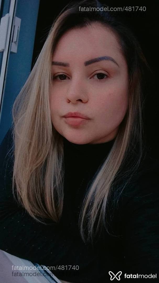 Acompanhante mulher loira (o) de olhos castanhos em Paranaguá - Kelly