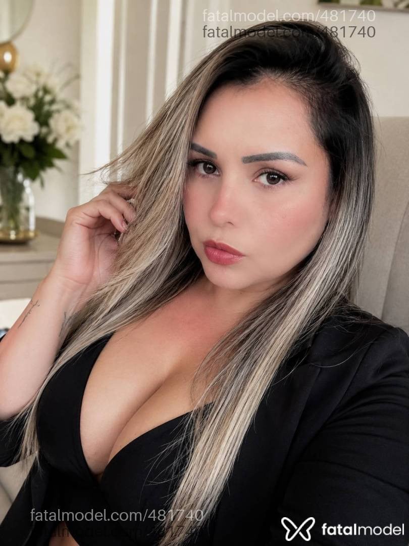 Acompanhante mulher loira (o) de olhos castanhos em Paranaguá - Kelly