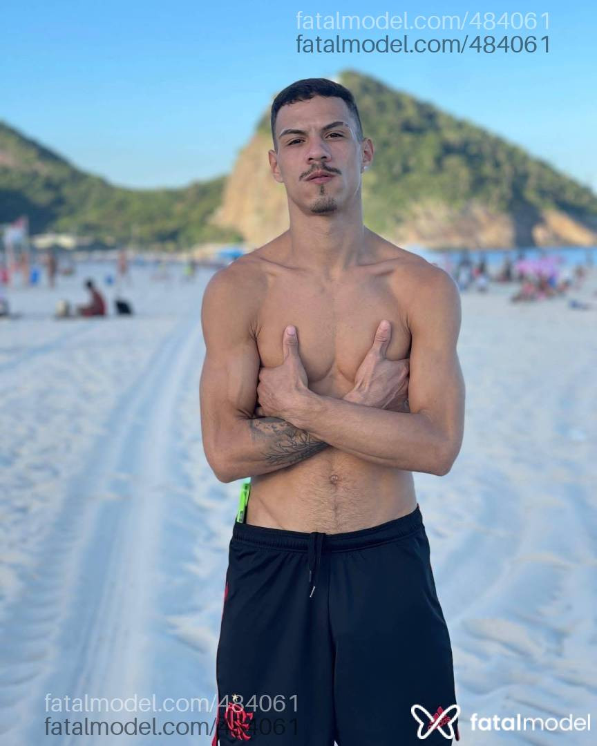 Acompanhante homem com cabelo castanho de olhos pretos em Rio de Janeiro - Augusto Phellipe