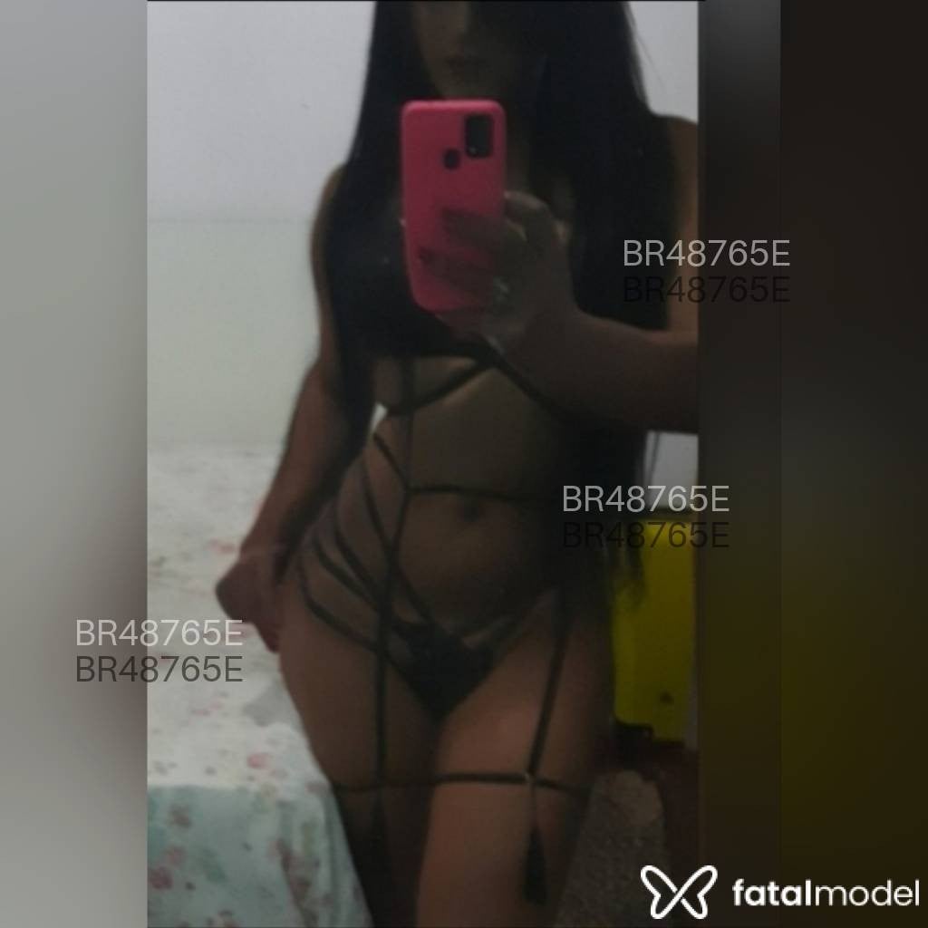 Acompanhante travesti morena (o) de olhos castanhos em Garanhuns Acompanhante travesti morena (o) de olhos castanhos em Garanhuns - Fernanda