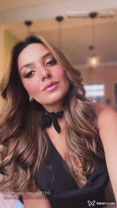Acompanhante mulher trans com cabelo castanho de olhos castanhos em Rio de Janeiro - Rayza