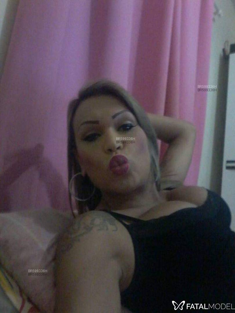 Acompanhante mulher trans loira (o) de olhos castanhos em Valparaíso de Goiás - Camilla