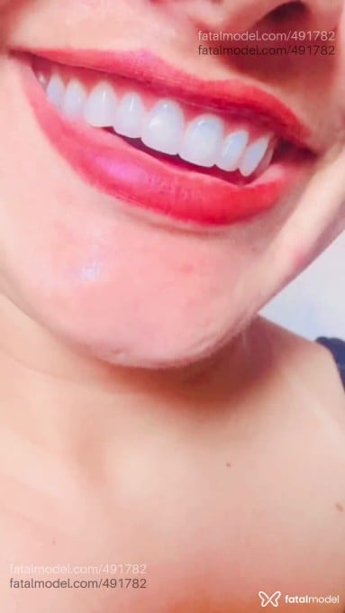 Acompanhante mulher com cabelo castanho de olhos mel em Maceió Acompanhante mulher com cabelo castanho de olhos mel em Maceió - MAYARA MODELO