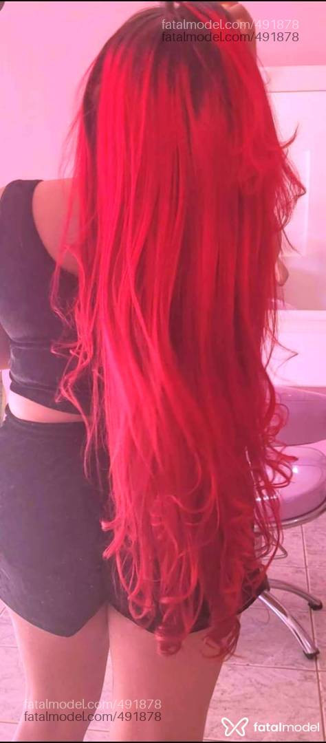 Acompanhante mulher ruiva (o) de olhos castanhos em Vilhena - Dannymedeiros