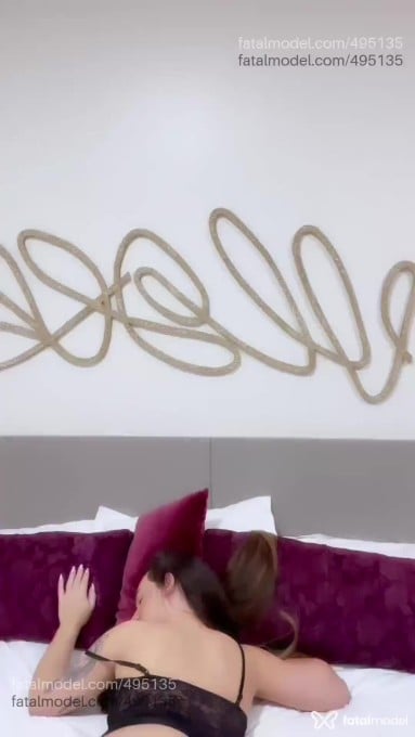 Acompanhante mulher trans com cabelo castanho de olhos mel em Pouso Alegre - Bruna Rios