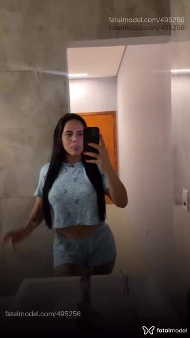 Acompanhante mulher trans com cabelo castanho de olhos castanhos em Sinop Acompanhante mulher trans com cabelo castanho de olhos castanhos em Sinop - Danniely