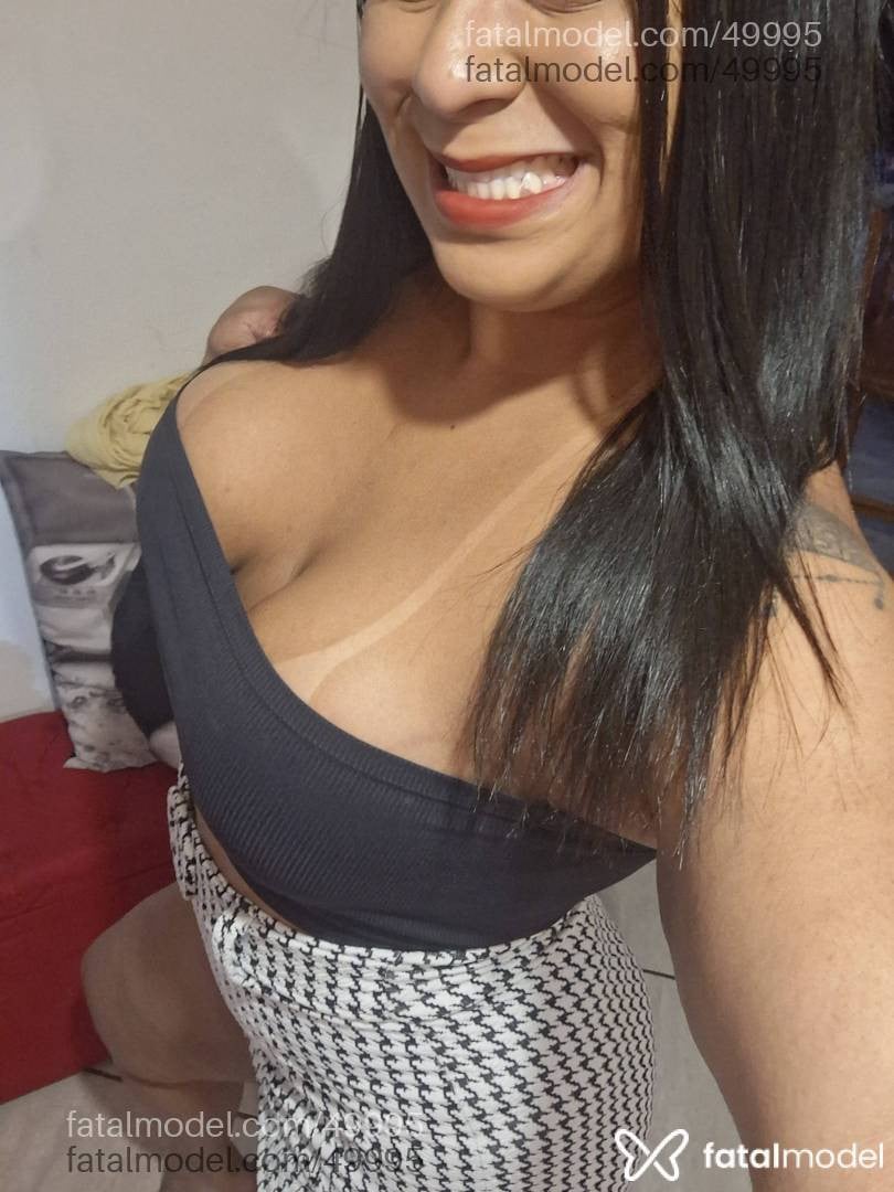 Acompanhante mulher morena (o) de olhos castanhos - Fabi Marquês Acompanhante mulher morena (o) de olhos castanhos - Fabi Marquês