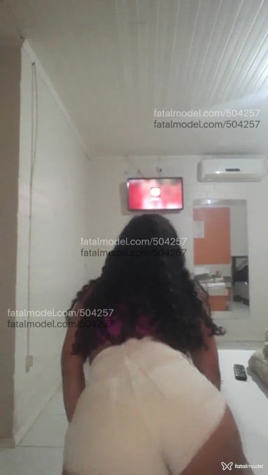 Acompanhante mulher com cabelo castanho de olhos castanhos em Vacaria - Carol morena