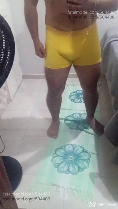 Acompanhante homem morena (o) de olhos castanhos em Paragominas - Philipe