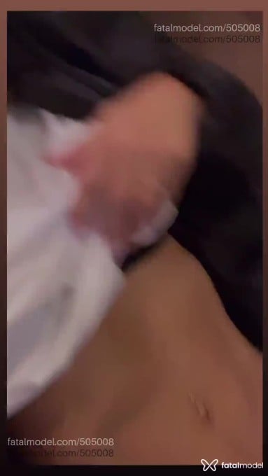 Acompanhante mulher com cabelo colorido de olhos castanhos em Joinville Acompanhante mulher com cabelo colorido de olhos castanhos em Joinville - Paolla