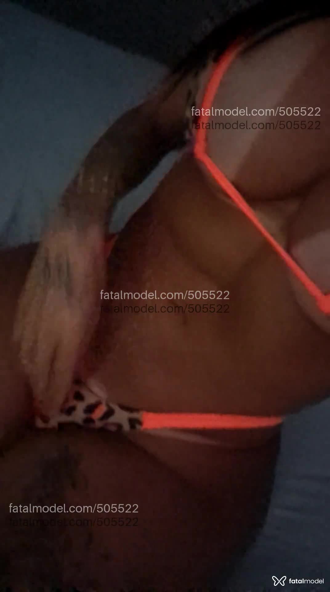 Acompanhante mulher trans morena (o) de olhos castanhos - Isah Butterfly