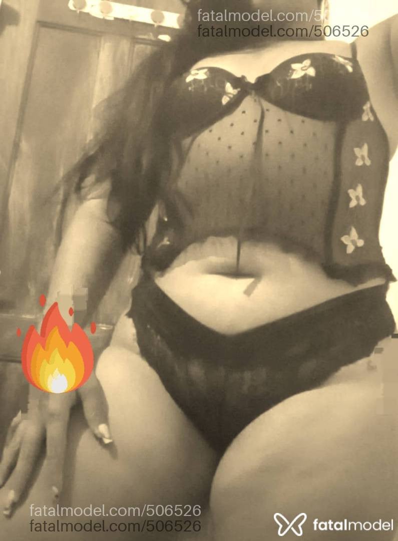 Acompanhante mulher morena (o) de olhos pretos - Nayara Lisboa Acompanhante mulher morena (o) de olhos pretos - Nayara Lisboa