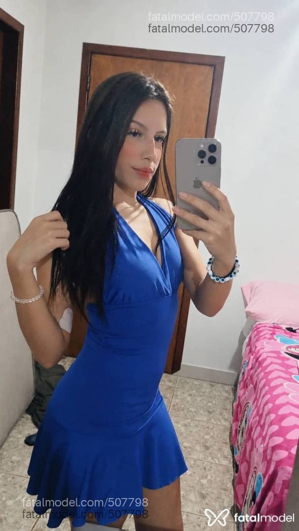 Acompanhante mulher morena (o) de olhos castanhos - Alice