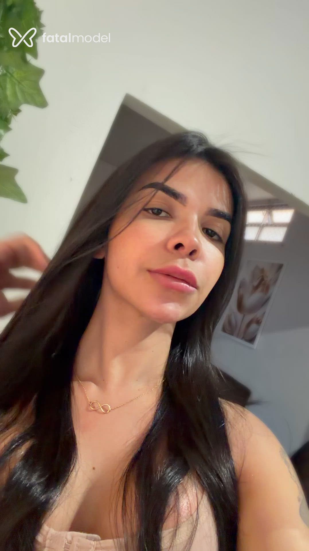 Acompanhante mulher trans morena (o) de olhos castanhos - Ana Clara Moura Acompanhante mulher trans morena (o) de olhos castanhos - Ana Clara Moura