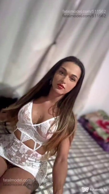 Acompanhante homem trans morena (o) de olhos verdes em Uberaba - PAOLLA SILVA