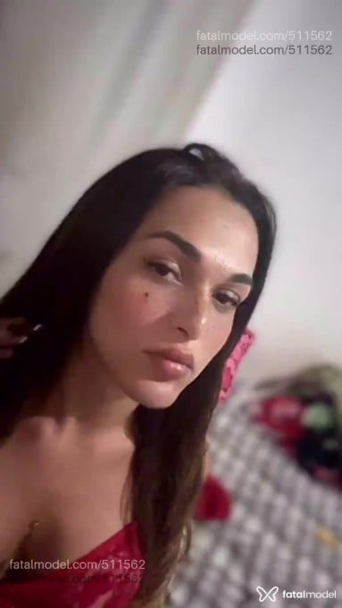 Acompanhante homem trans morena (o) de olhos verdes em Uberaba - PAOLLA SILVA